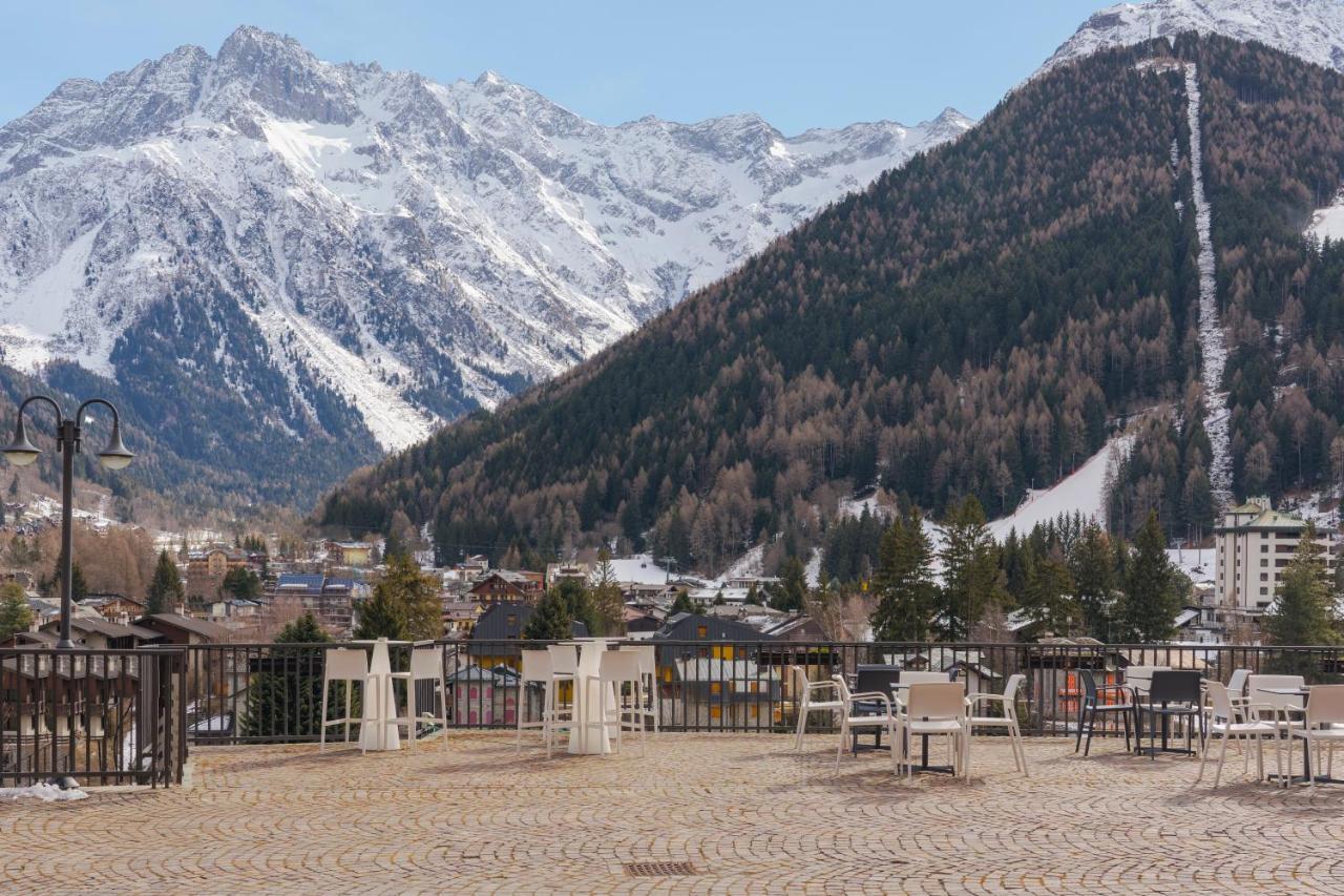 Hotel Garni Cristallo Ponte Di Legno Eksteriør billede
