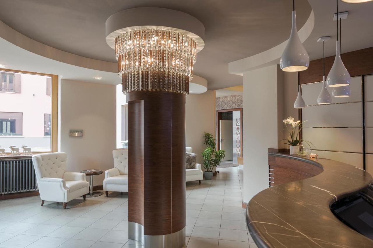 Hotel Garni Cristallo Ponte Di Legno Eksteriør billede