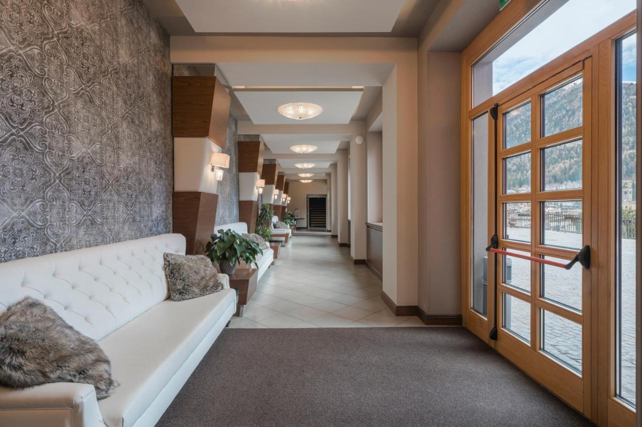 Hotel Garni Cristallo Ponte Di Legno Eksteriør billede