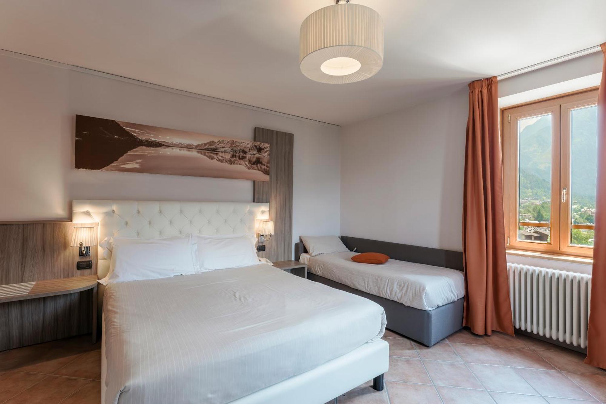 Hotel Garni Cristallo Ponte Di Legno Værelse billede